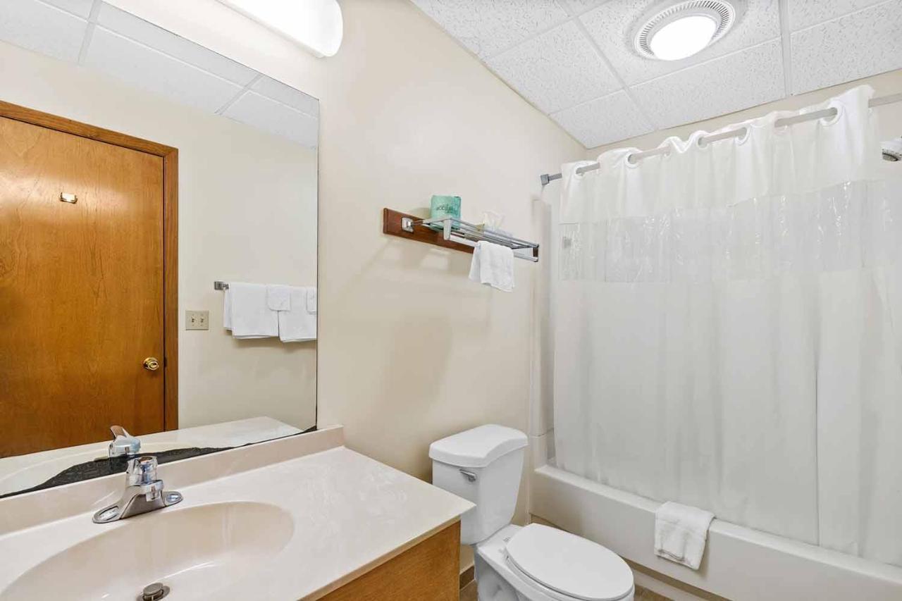 Shadowbrook Resort Tunkhannock Экстерьер фото