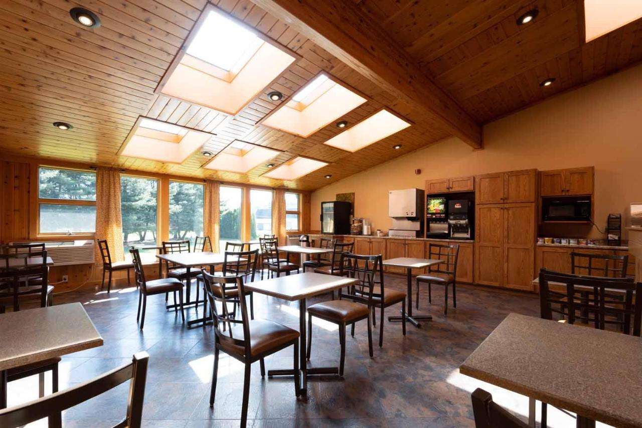 Shadowbrook Resort Tunkhannock Экстерьер фото