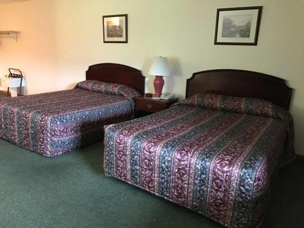 Shadowbrook Resort Tunkhannock Экстерьер фото